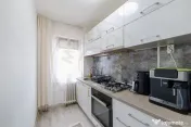 Apartament 2 camere semidecomandate, gata de mutat, Trivale 