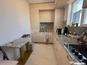 2 Camere de inchiriat complet mobilat si cu Parcare acoperi 