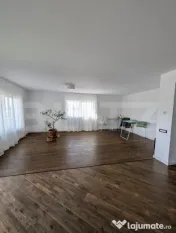 Penthouse cu 4 camere, 165 mp, terasa de 150 mp, 2 parcari,