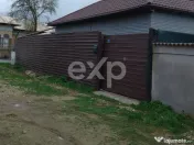 Locuință modernă cu două intrări separate, izolație pr 
