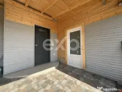 Locuință modernă cu două intrări separate, izolație pr 