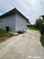 Locuință modernă cu două intrări separate, izolație pr
