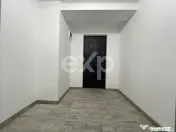 Locuință modernă cu două intrări separate, izolație pr