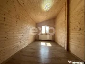 Locuință modernă cu două intrări separate, izolație pr