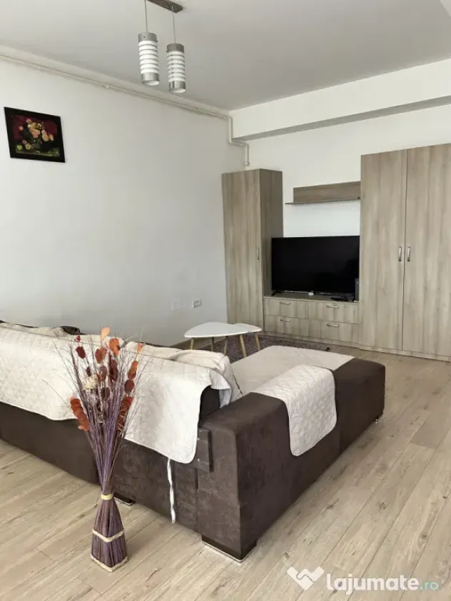 Inchiriez apartament 2 camere - Militari Residence