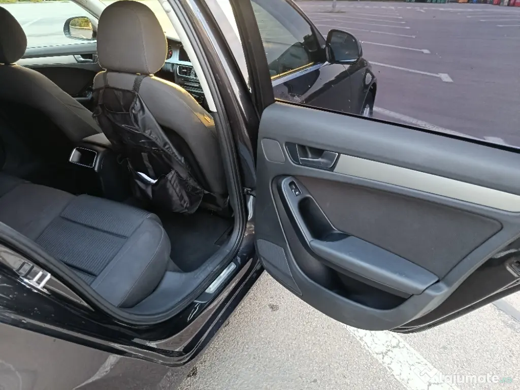 Audi A4 sedan 1.8T 2009