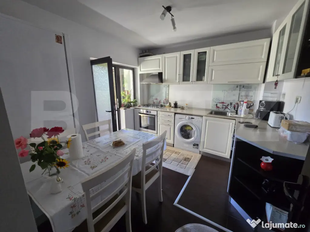 Apartament ideal pentru familie - 3 camere, etaj 1, Micro 5