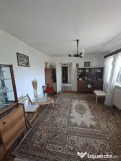 Apartament 2 camere semidecomandat, 53,70 mp, zona Piața Va
