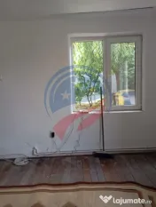 CASA RENOVABILA + 600 MP TEREN - BARIERA VALCII