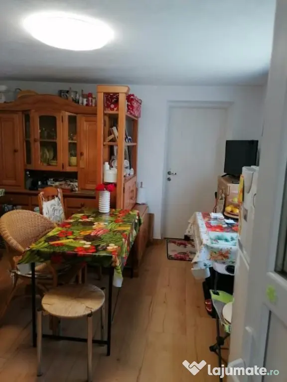 Casa individuala cu teren si priveliste spre munti