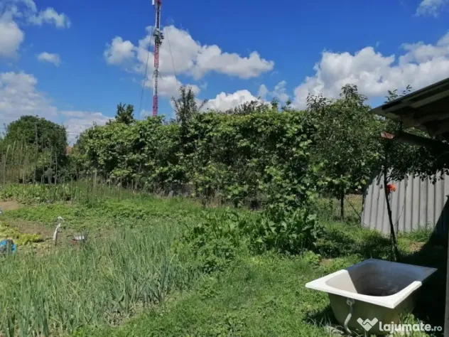 Casa individuala cu teren si priveliste spre munti