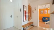 Apartament cu 2 camere de închiriat, zona Coresi, Tractorul
