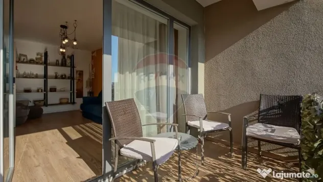 Apartament cu 2 camere de închiriat, zona Coresi, Tractorul