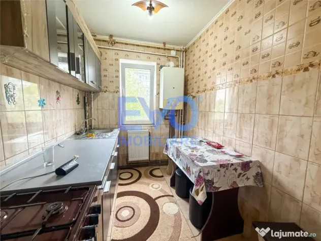 Apartament cu 2 camere, Pet Friendly, centrala termica, zona