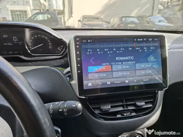 Peugeot 2008,an.fb.2014 plus doua anvelope de vara