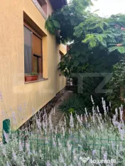 Casă individuală cu 4 camere și mansardă, zona Titulescu 