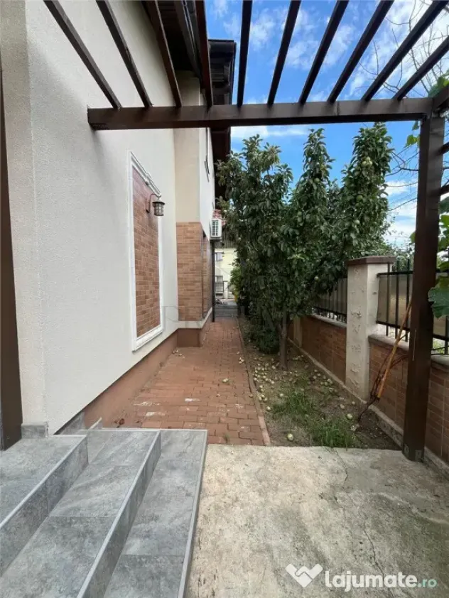 BRAYTIM | CASA INDIVIDUALA | 6 CAM | CURTE |PARCARE | CENTRA