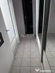 Apartament 3 camere decomandat-Baza 3-etaj intermediar 