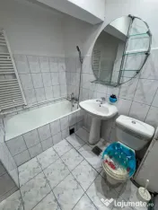 VEST- APARTAMENT 2 CAMERE DECOMANDAT ,CENTRALA GAZ, ETAJ 2