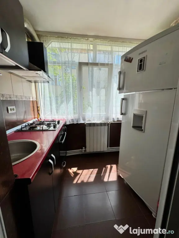 VEST- APARTAMENT 2 CAMERE DECOMANDAT ,CENTRALA GAZ, ETAJ 2