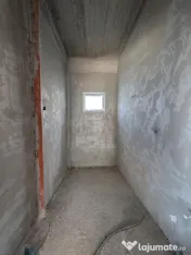 Inchiriere Spatiu comercial 2 incaperi; 100 mp; 1 baie 