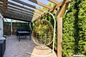 Casa primitoare si apreciabila, areal cu liniste, gradina fr