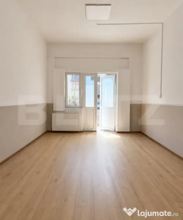 Spațiu comercial de închiriat, 30 mp, zona Ultracentral - Targu Mures (Mures)