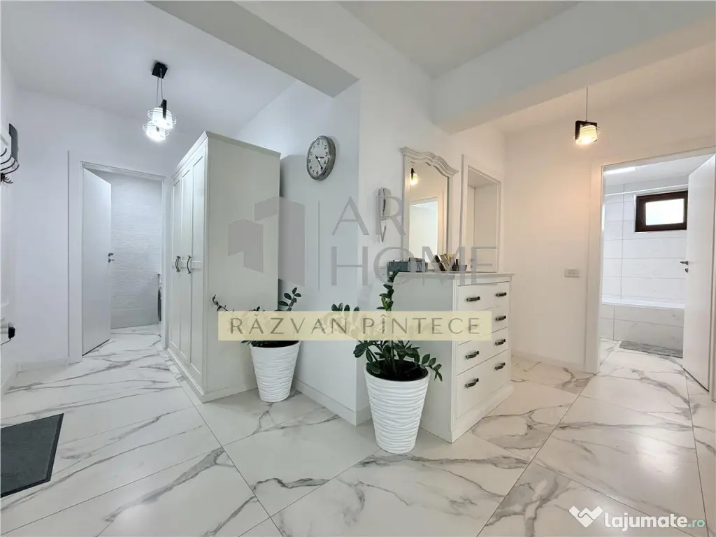 Apartament 3 camere, de lux, parcare, Magnolia Paulesti,