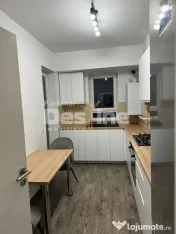 Apartament 2 camere decomandat, boxa si loc de parcare incl 