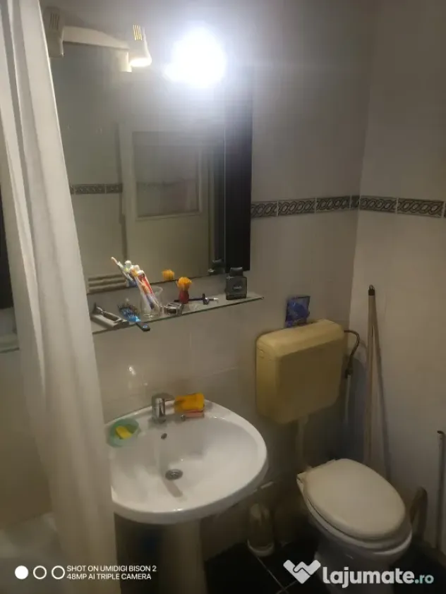 Închiriez apartament 2 camere zona A.I Cuza