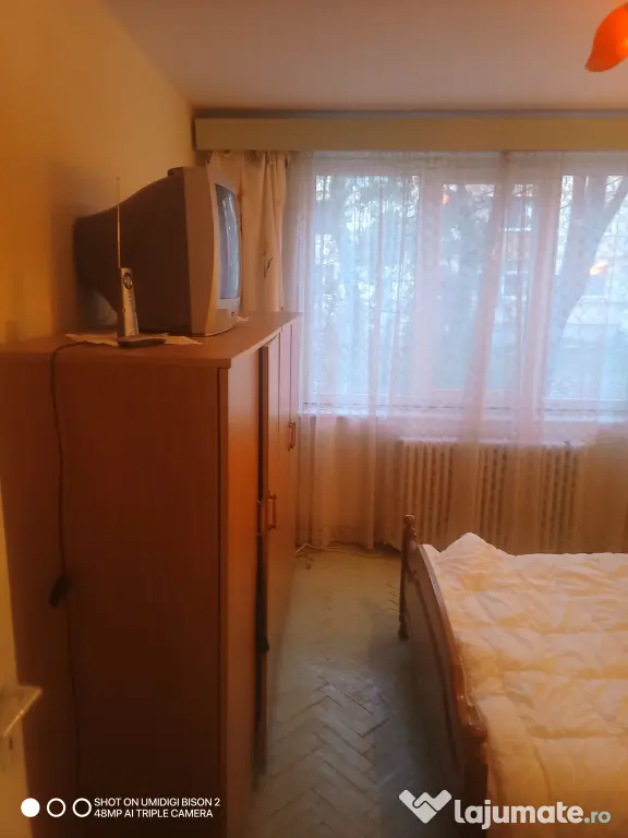 Închiriez apartament 2 camere zona A.I Cuza