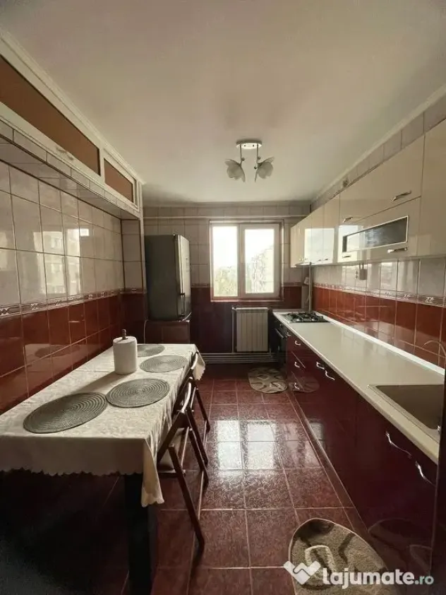 De inchiriat apartament 2 camere Micro 20, zona Hotel Mag...