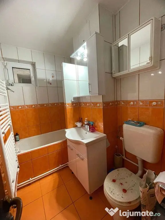 De inchiriat apartament 2 camere Micro 20, zona Hotel Mag...