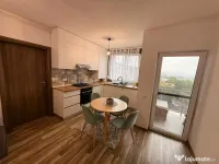 Apartament 2 camere semidecomandat zona Razoare 