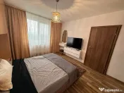 Apartament 2 camere semidecomandat zona Razoare 