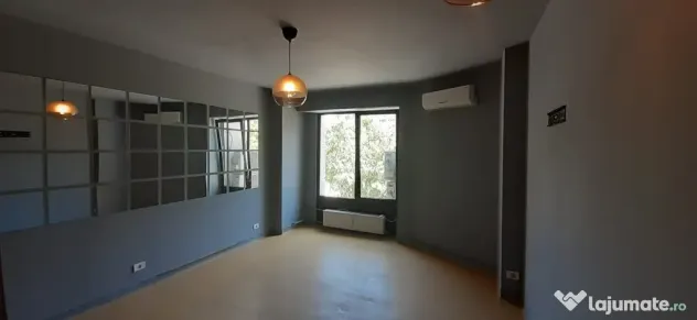 Spațiu comercial, Bulevardul Decebal – vizibilitate excelentă și pozi