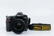 Nikon D850 body + obiectiv Nikkor 50mm f/1.8G