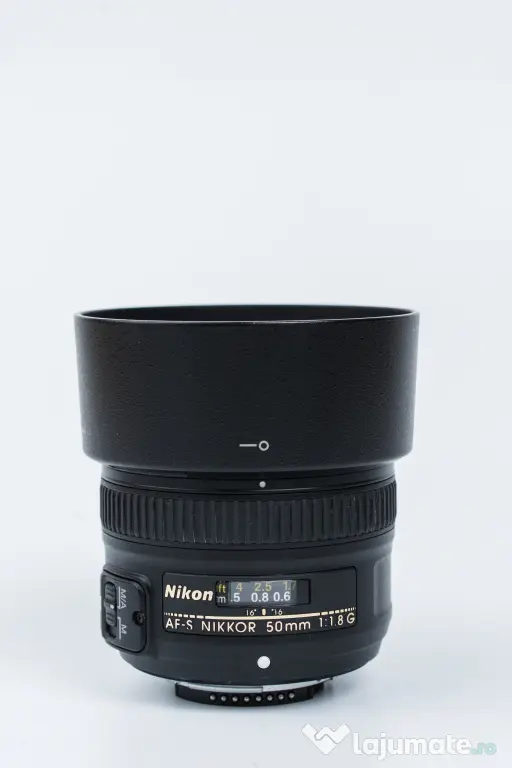Nikon D850 body + obiectiv Nikkor 50mm f/1.8G