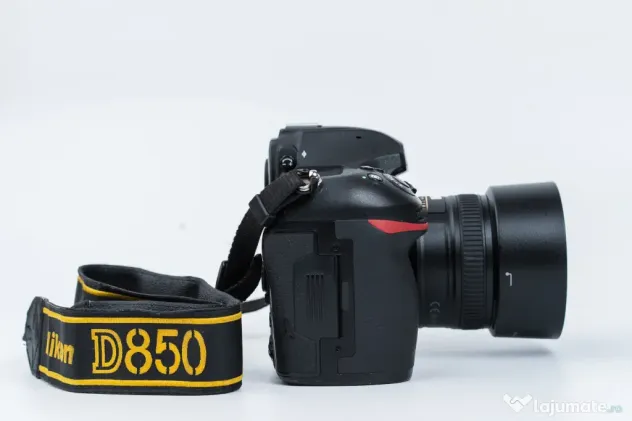 Nikon D850 body + obiectiv Nikkor 50mm f/1.8G