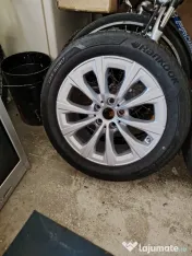Vând urgent Roți 17 inchi