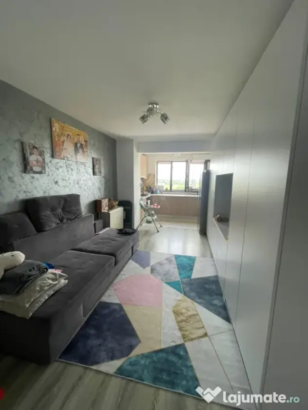 Vând apartament 2 camere