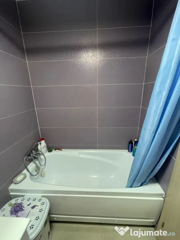 Vând apartament 2 camere