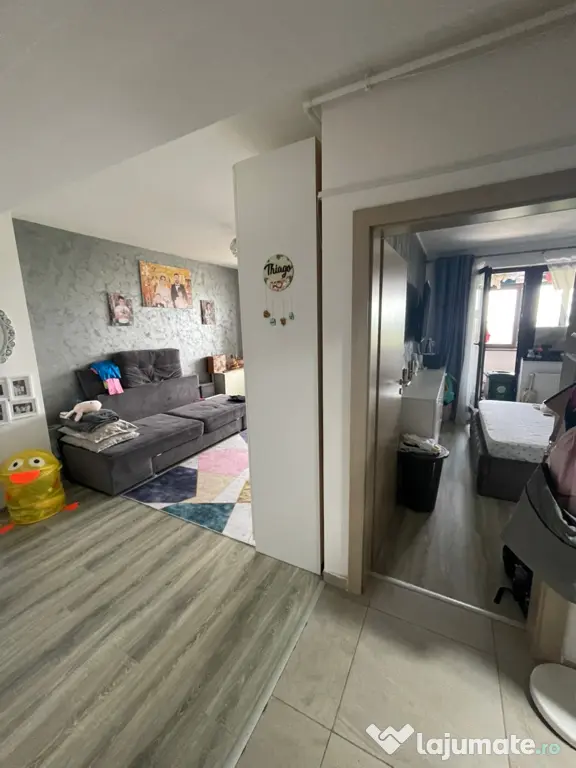 Vând apartament 2 camere