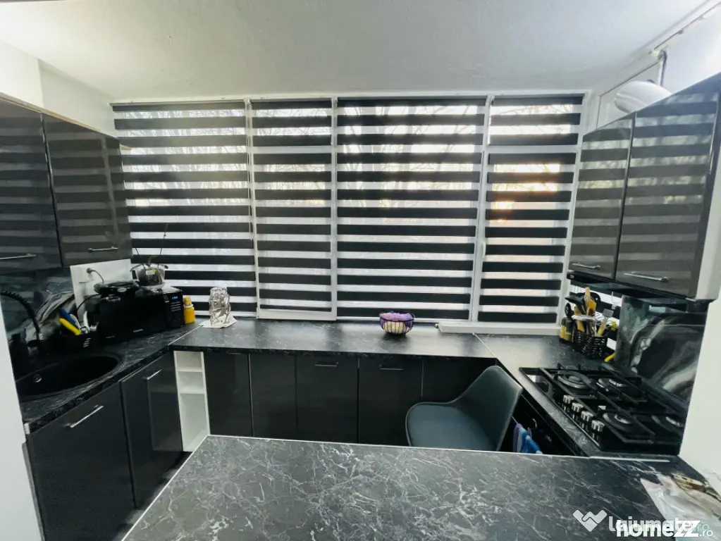 Apartament cu 4 camere, 63 mp, zona Nord - Ploiesti (Prahova)
