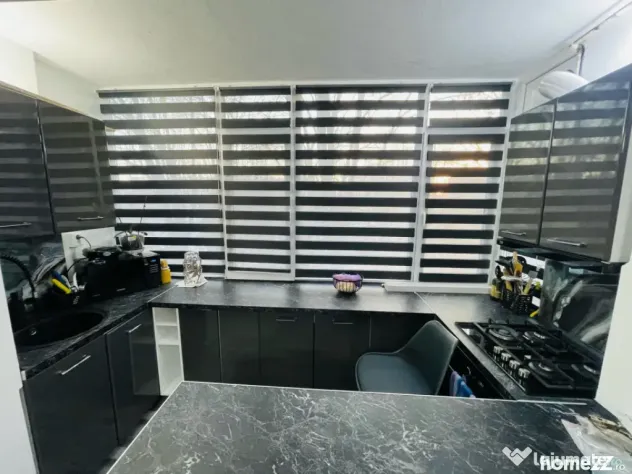Apartament cu 4 camere, 63 mp, zona Nord - Ploiesti (Prahova)