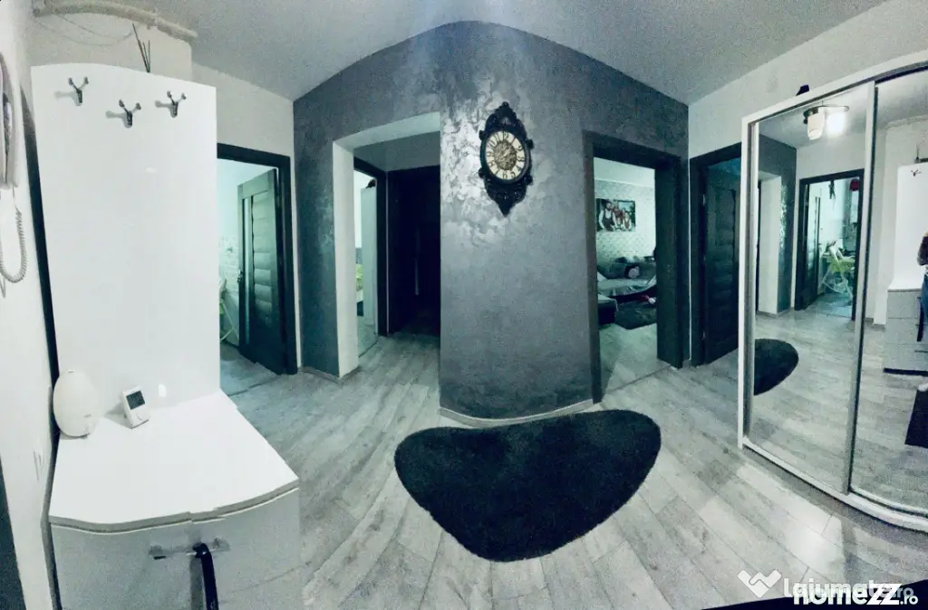Apartament cu 4 camere, 63 mp, zona Nord - Ploiesti (Prahova)