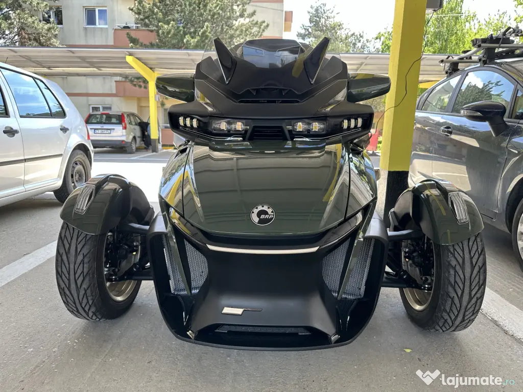 De vanzare Can am Spyder