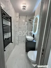 Apartament de vânzare – 3 camere , Micro 8 ,et 1