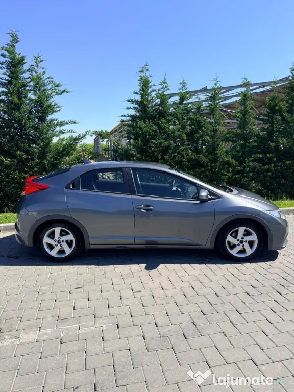 Honda Civic 5D 1.8 i-VTEC -2012- 82000km - GPL