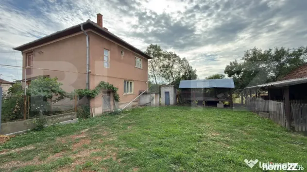 Casă P+1E, 180 mp, teren de 12 ari, anexă locuibilă și g - Satu Mare (Satu-Mare)